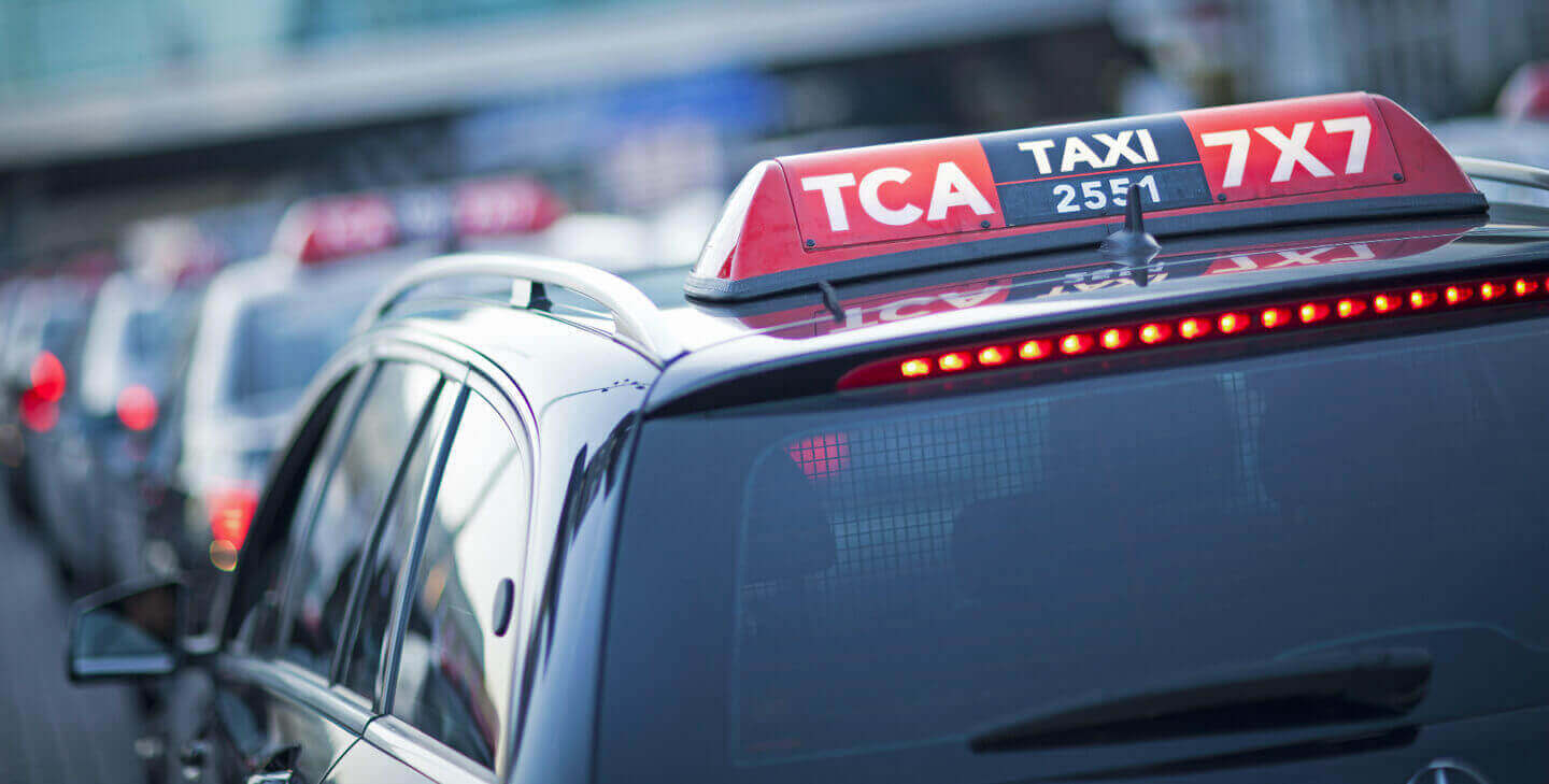  Reserveer Een Taxibusje Bij Global Taxi - A-taxi  thumbnail